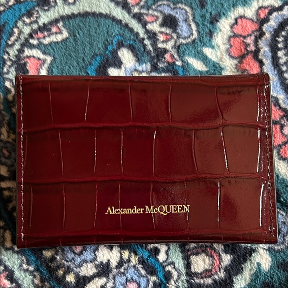 New Alexander McQueen Burgundy Croc-Embossed Card Holder - Picture 2 of 5